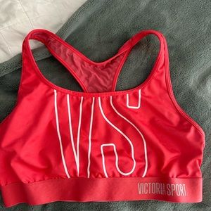 pink victoria secret sports bra